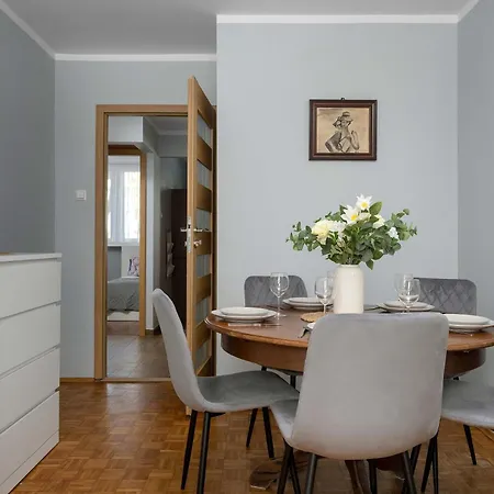 Διαμέρισμα Family With Workspace And 3 Bedrooms By Renters Βρότσλαβ